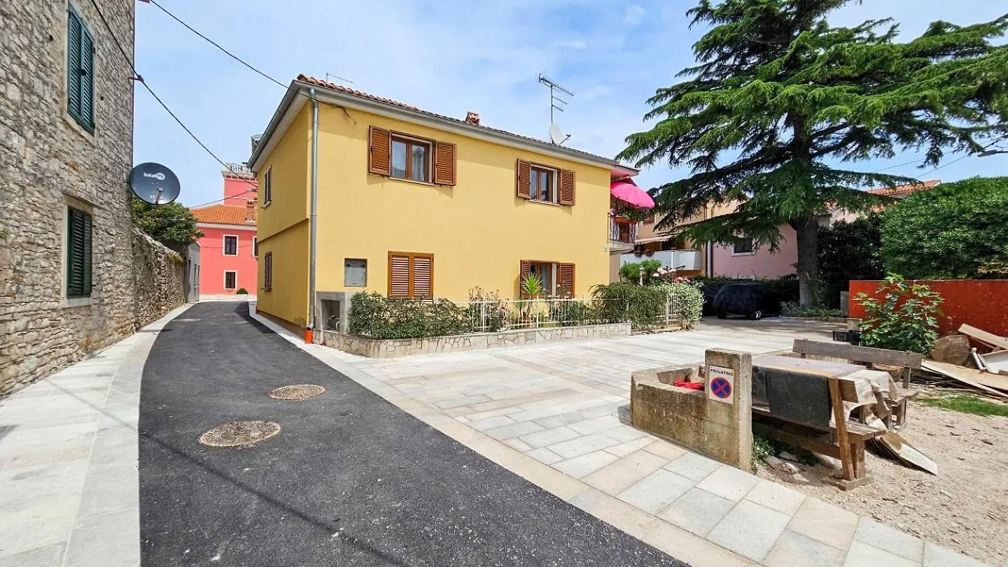 Novigrad IstriaMargarita 1アパートメント 0*, Novigrad Istria クロアチア